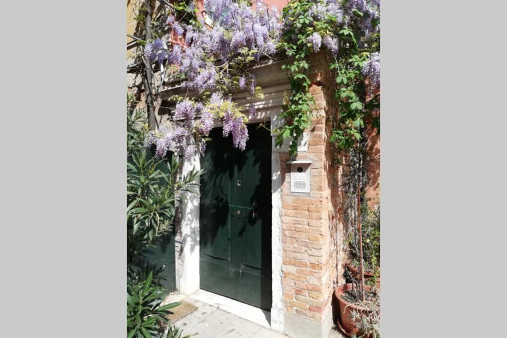 Zattere Cottage Close To Guggenheim Venice Exterior photo