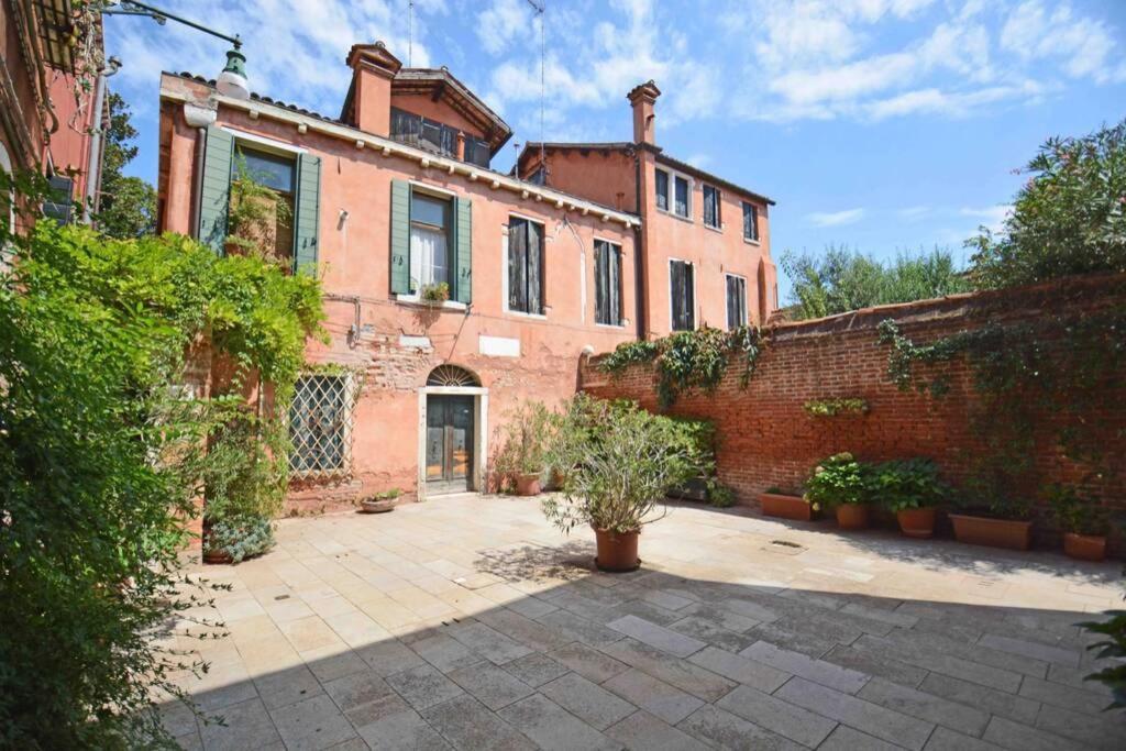Zattere Cottage Close To Guggenheim Venice Exterior photo
