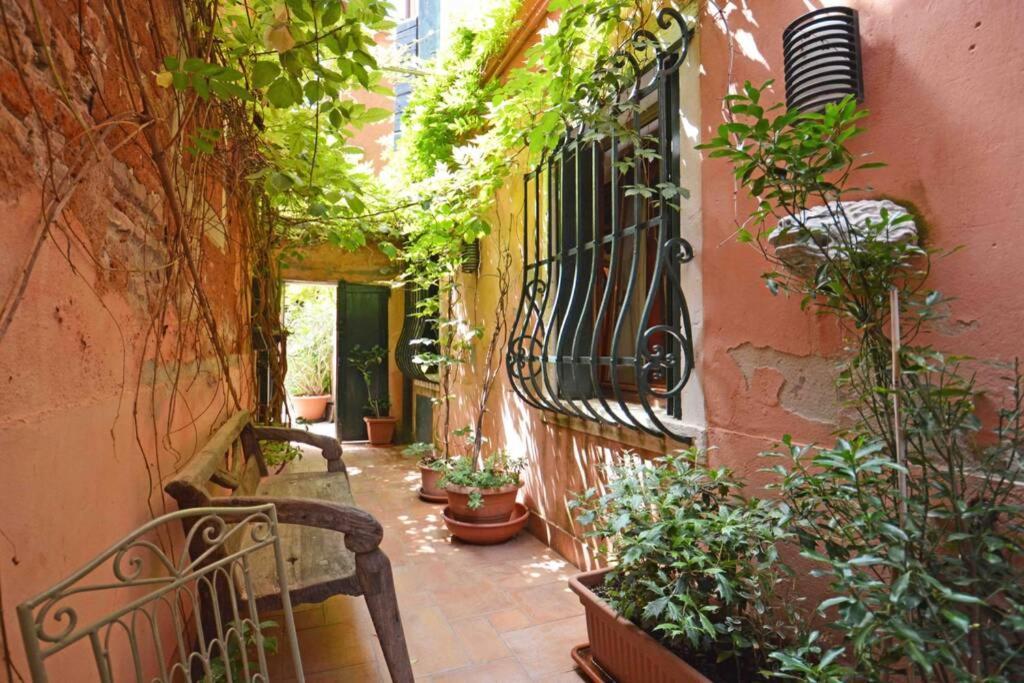 Zattere Cottage Close To Guggenheim Venice Exterior photo